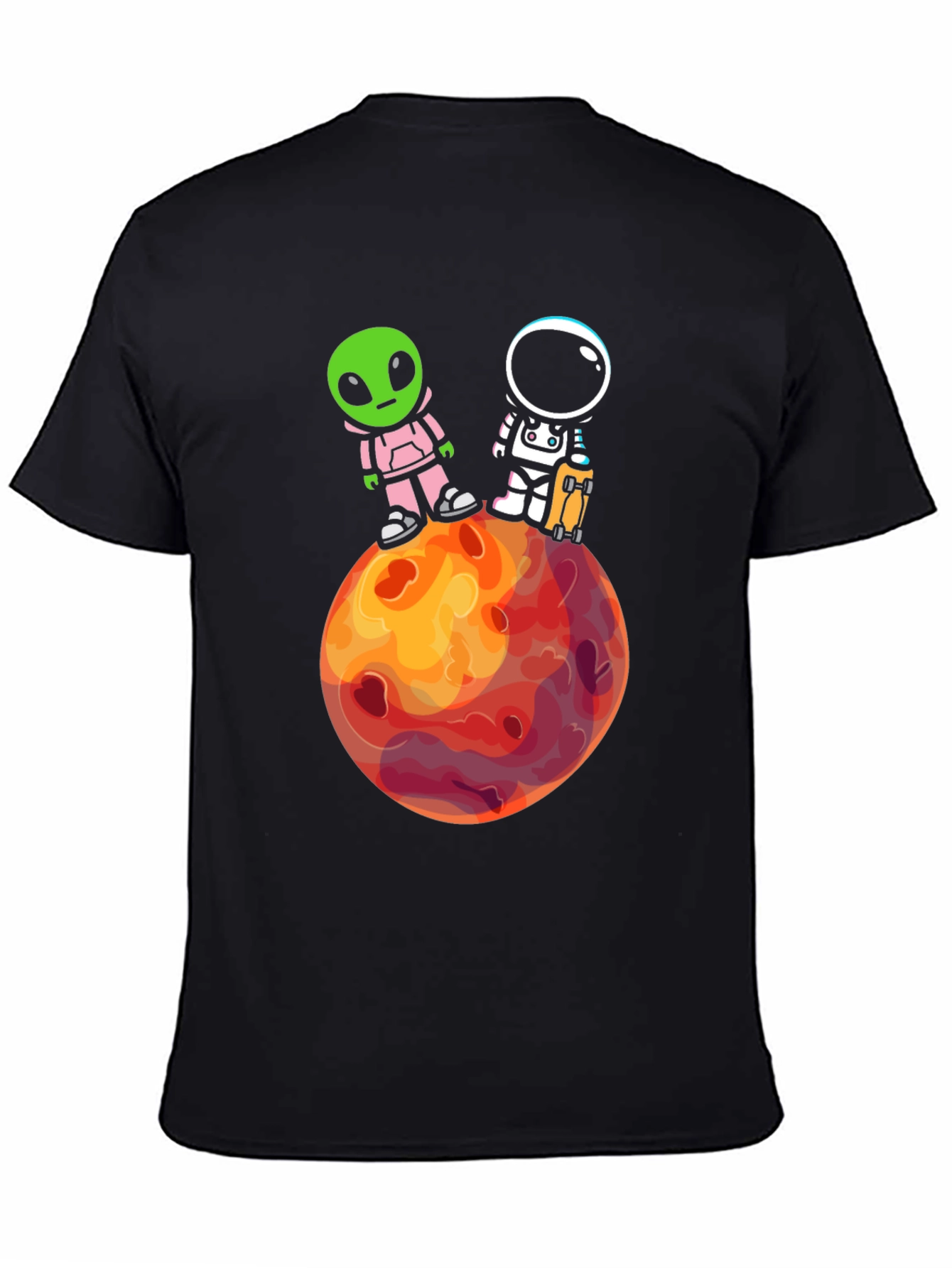Camiseta Negra: Extraterrestre y Astronauta en Marte