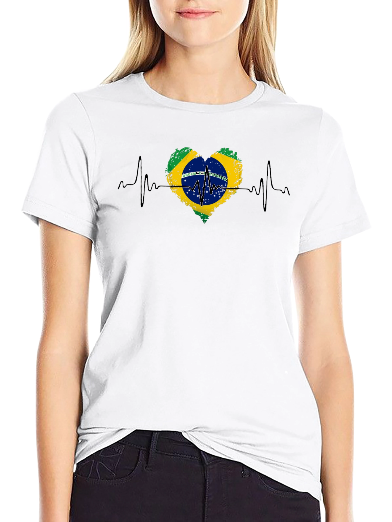 Camiseta Negra Brasil Corazón Latido