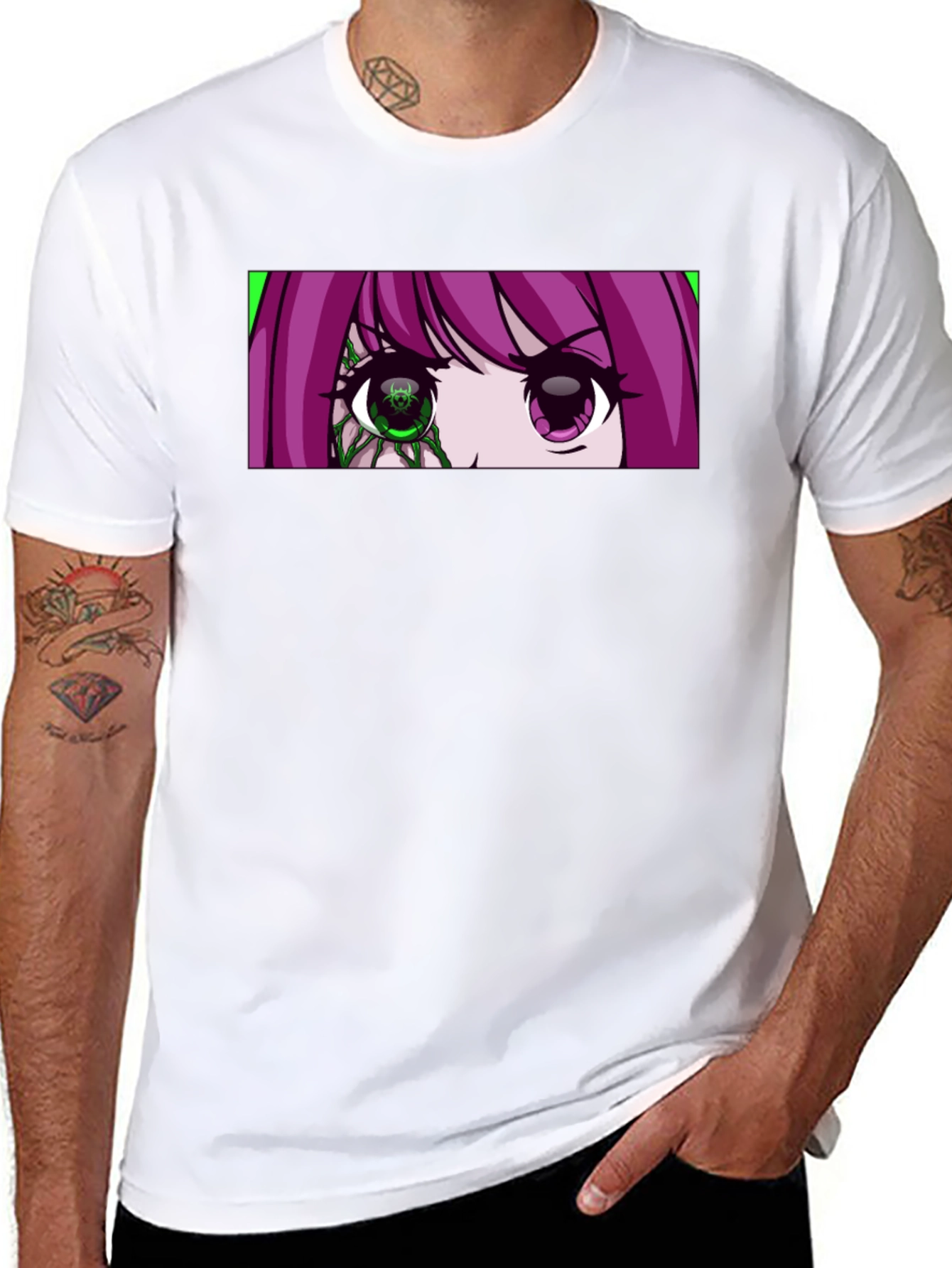 Camiseta Negra con Diseño Anime de Ojos
