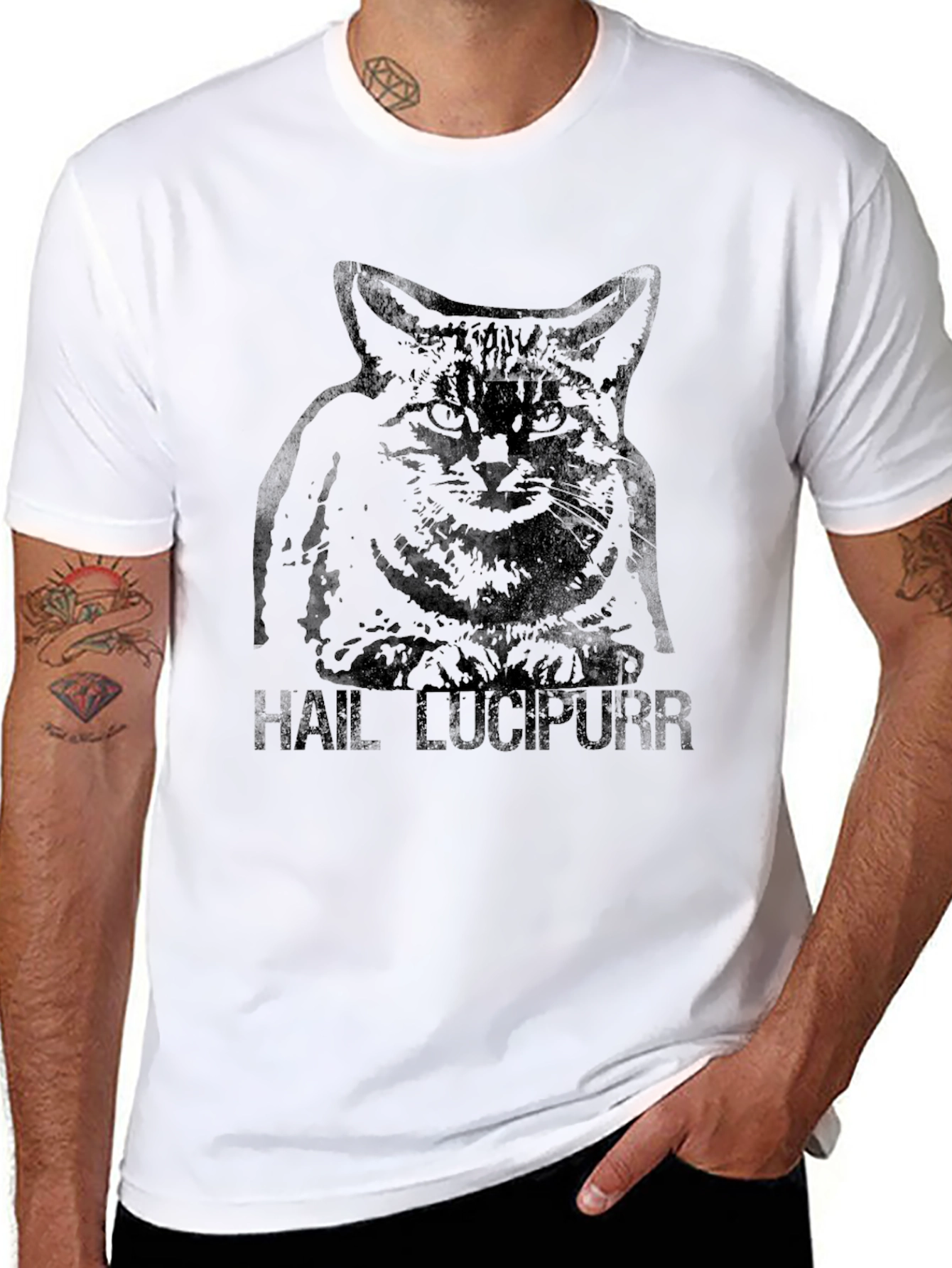 Camiseta Negra Gato Hail Lucipurr