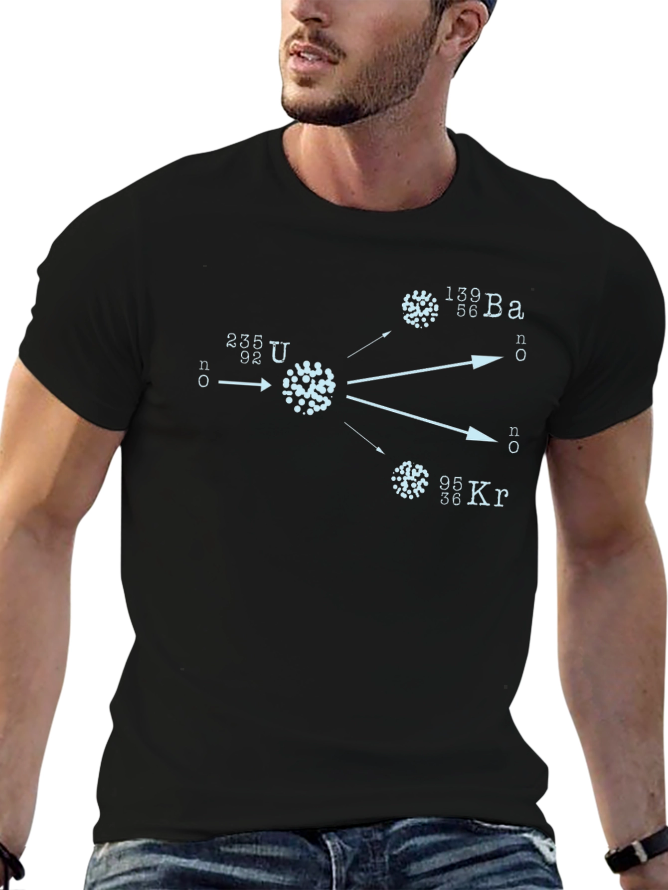 Camiseta Negra con Diseño de Fisión Nuclear