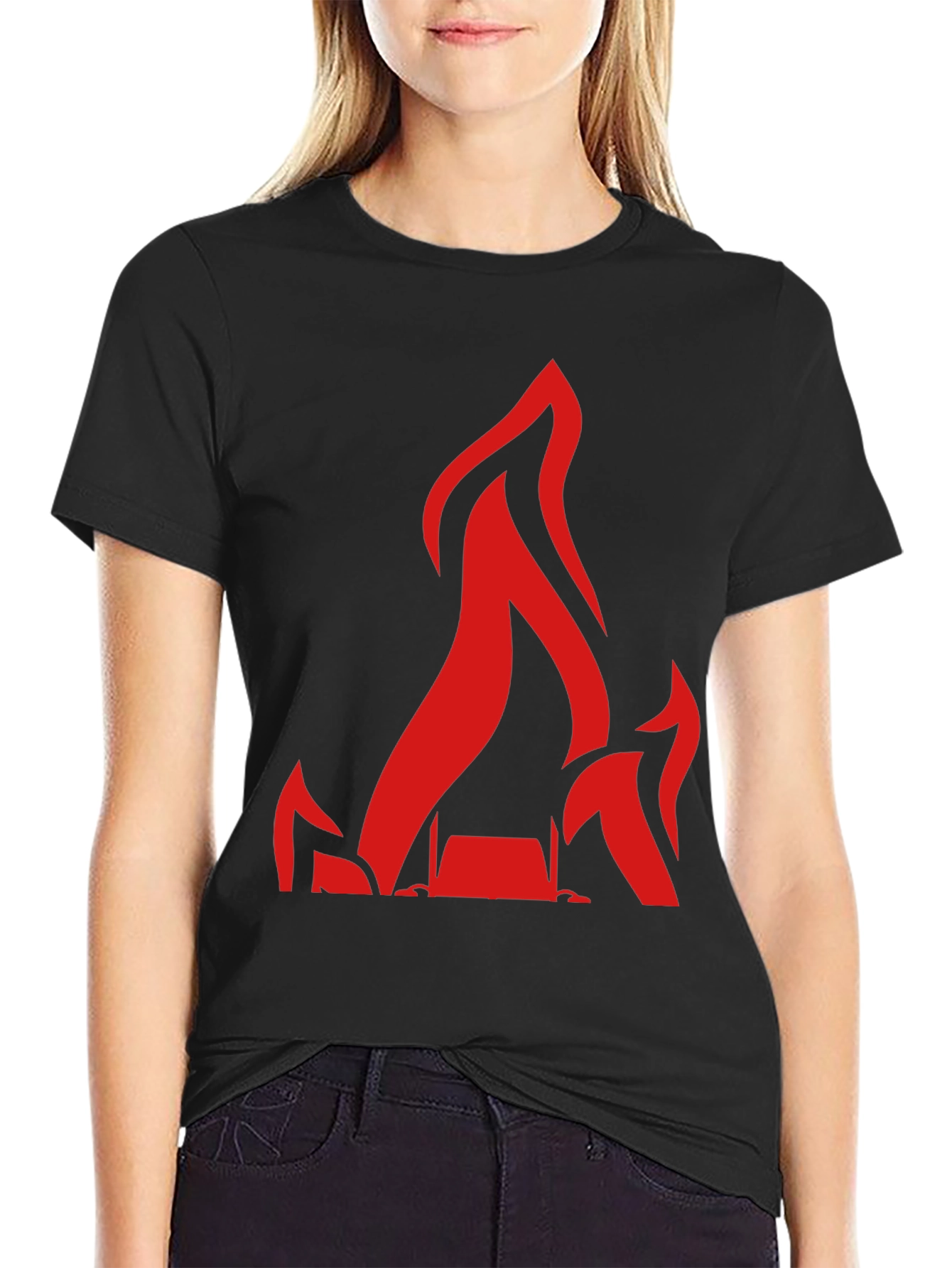 Camiseta Negra con Llamas Rojas