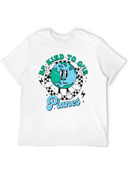 Camiseta Negra con Diseño de Planeta Sonriente