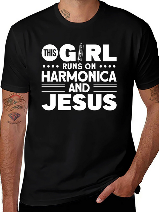 Camiseta Negra: This Girl Runs on Harmonica and Jesus