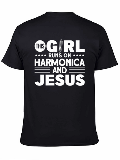 Camiseta Negra: This Girl Runs on Harmonica and Jesus