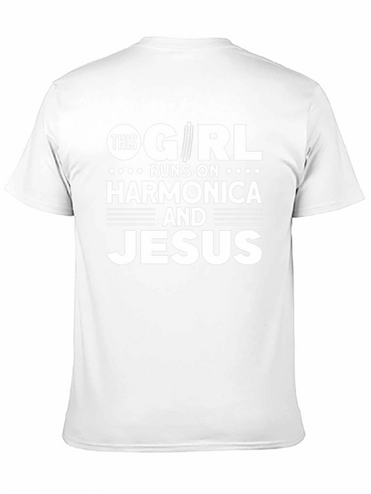 Camiseta Negra: This Girl Runs on Harmonica and Jesus