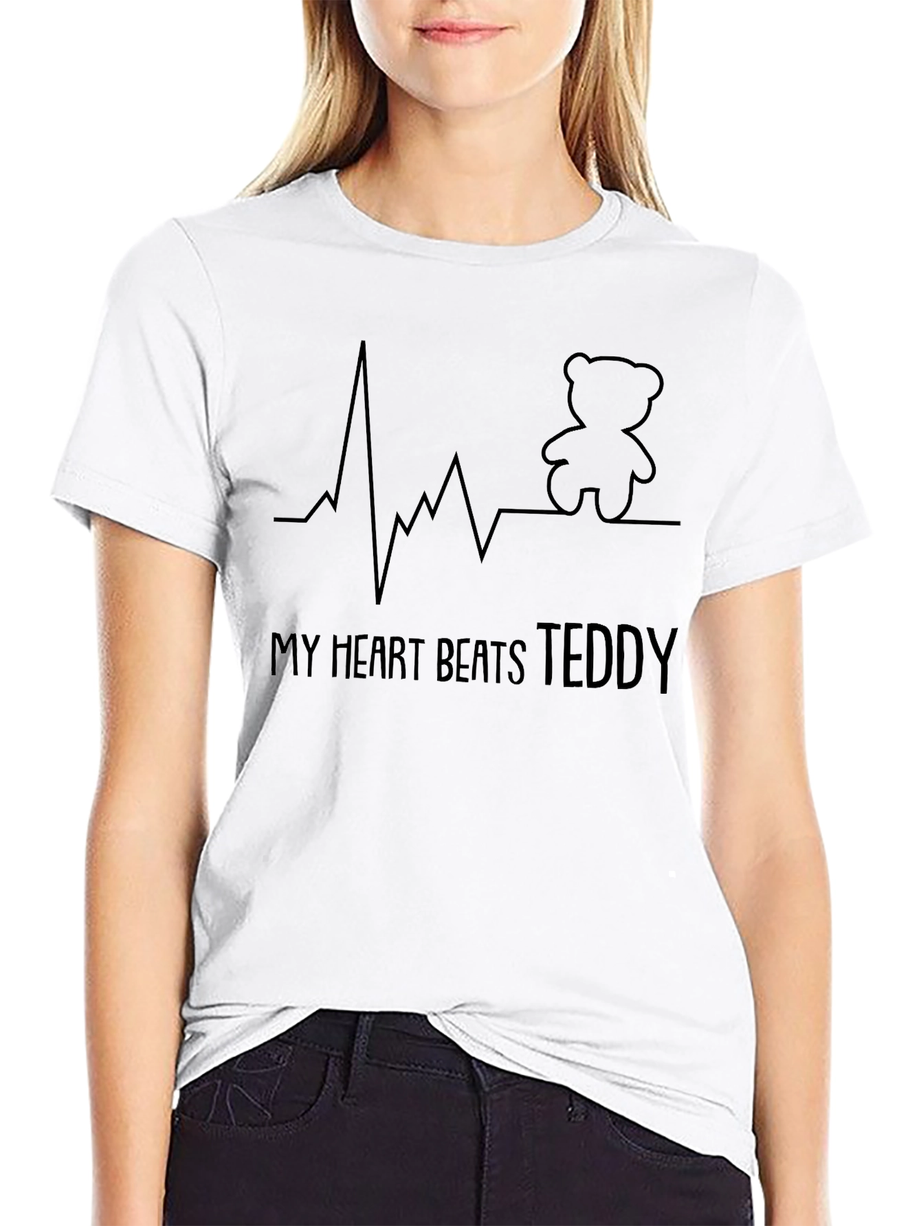 Camiseta Negra Mi Corazón Late Teddy