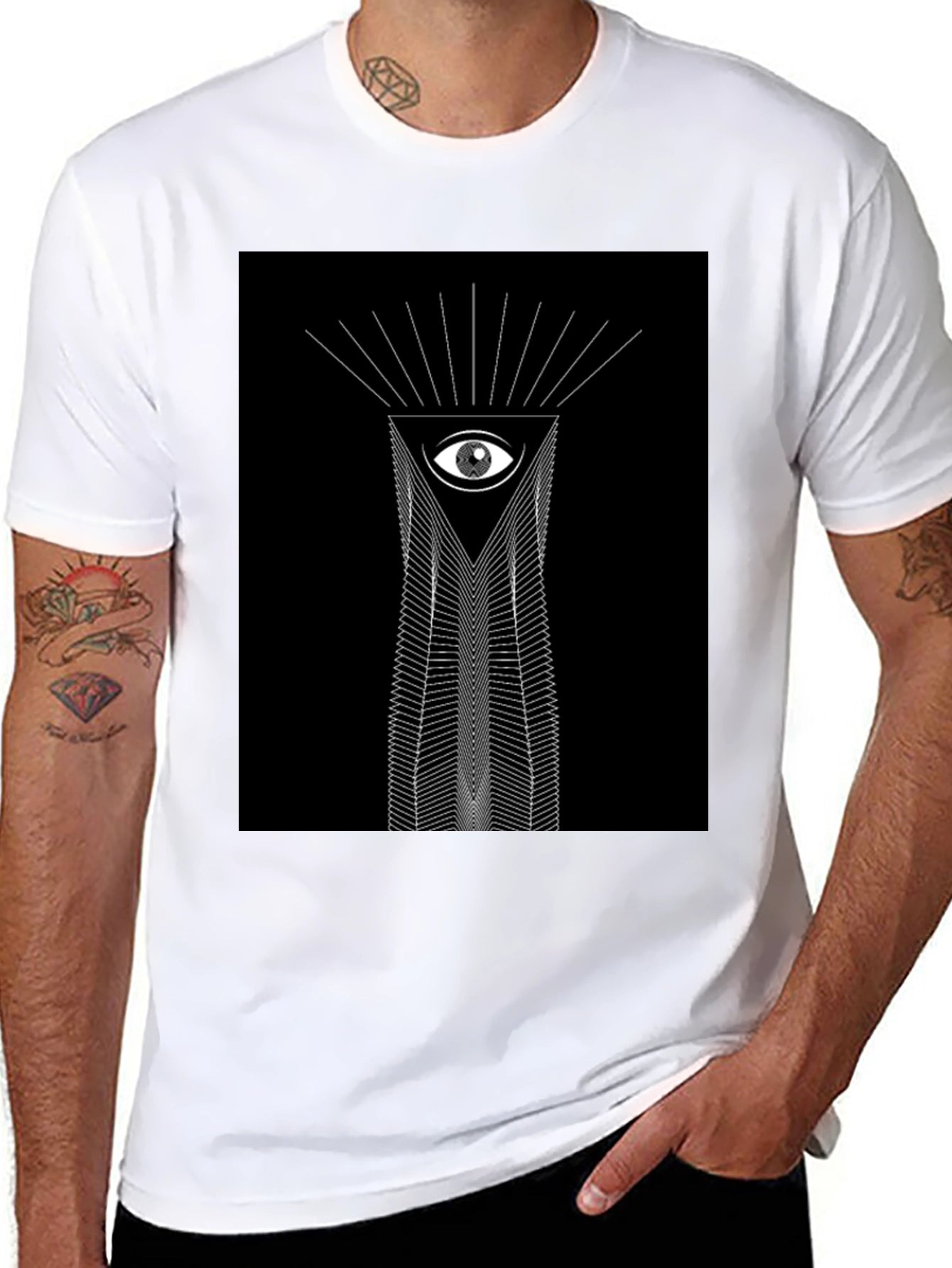 Camiseta Negra Ojo Geométrico