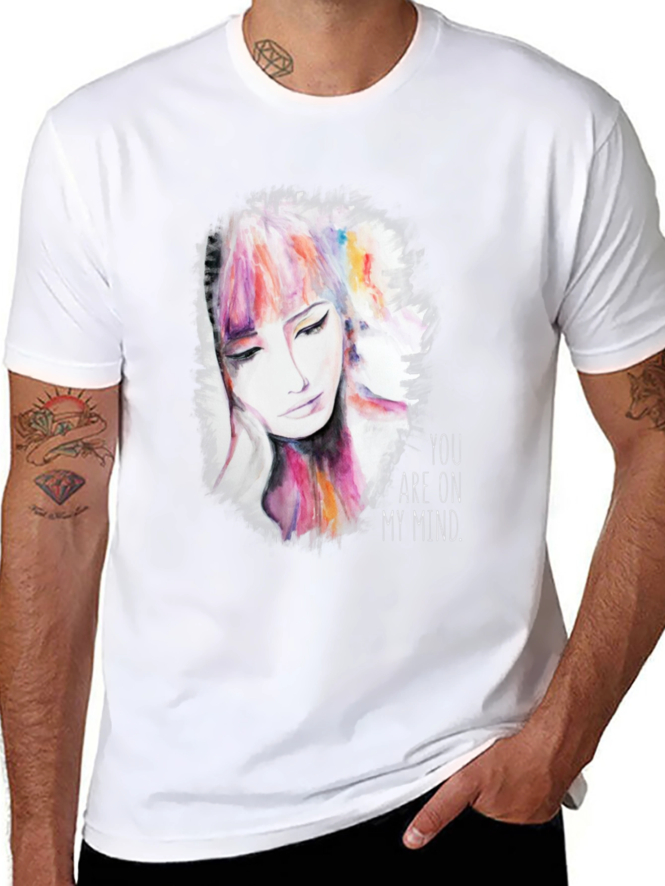 Camiseta Negra con Diseño de Rostro Abstracto