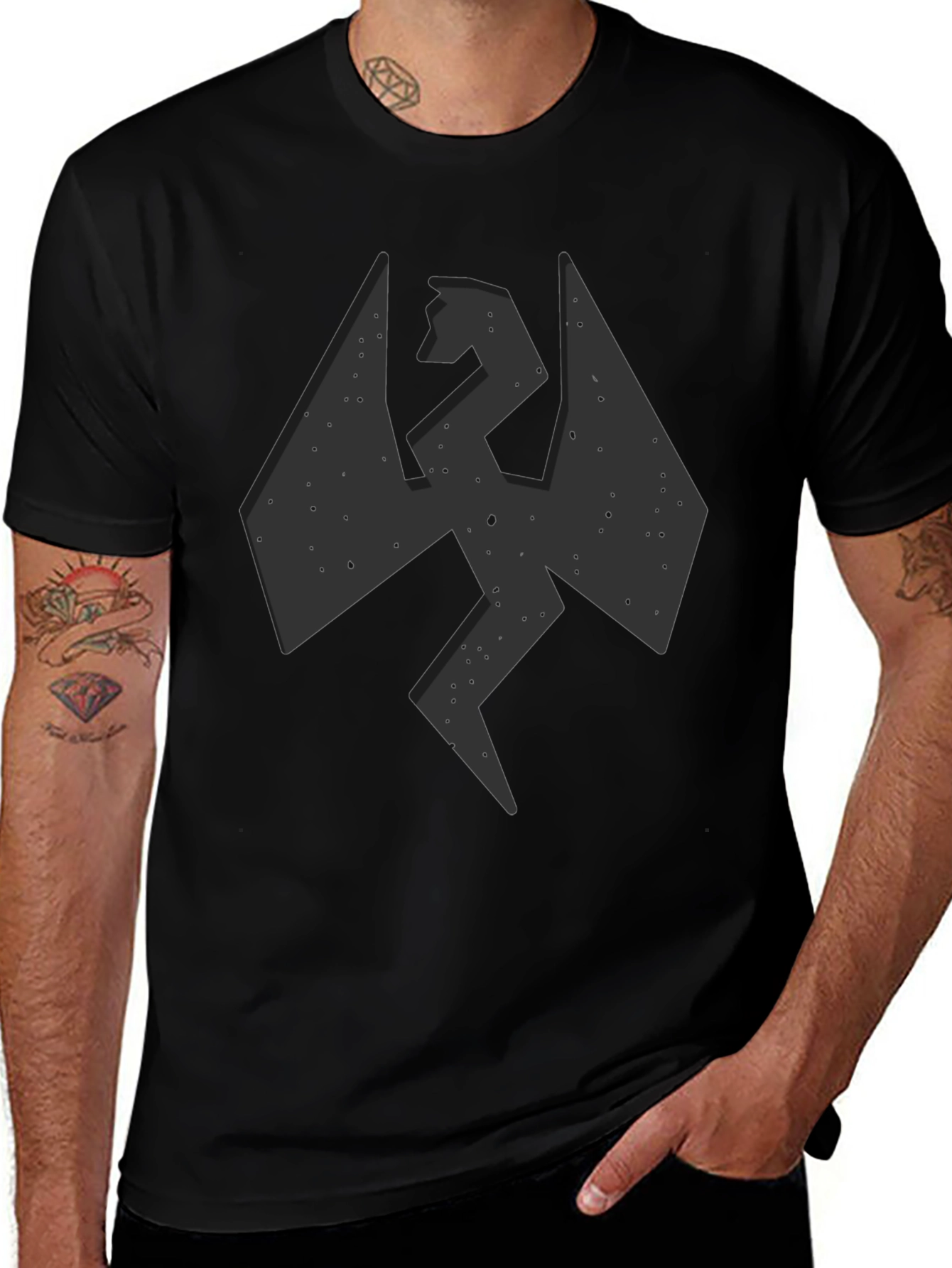 Camiseta Negra Hombre - Diseño Dragón Abstracto