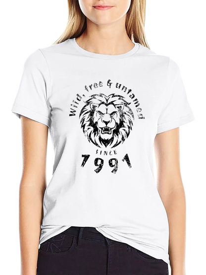 Camiseta Negra León Salvaje Libre Indomable