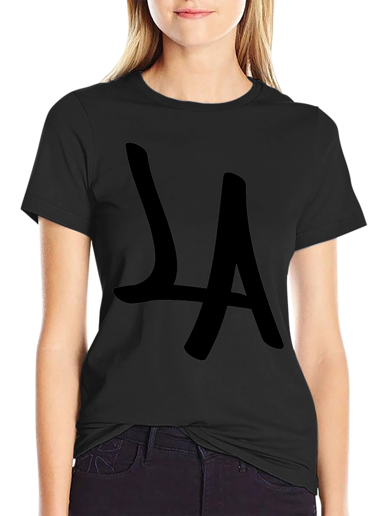 Camiseta Negra LA Estilo Casual