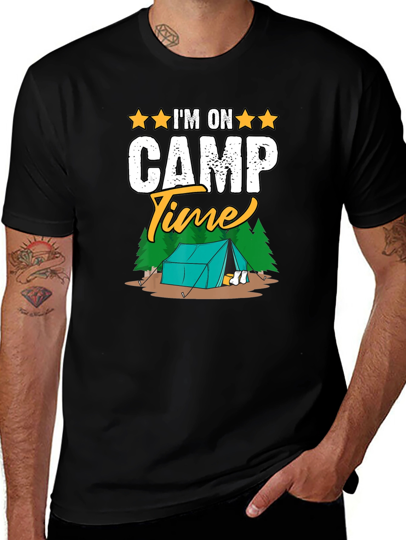 Camiseta Negra Im on Camp Time para Camping