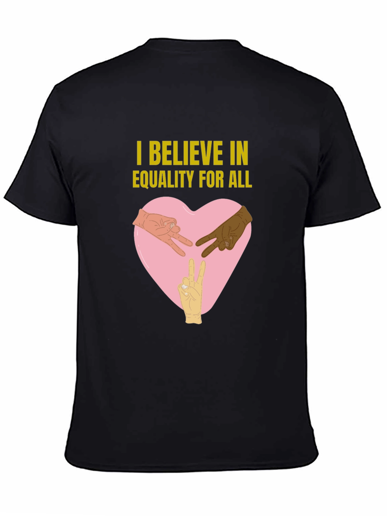 Camiseta Negra: Creo en la Igualdad para Todos