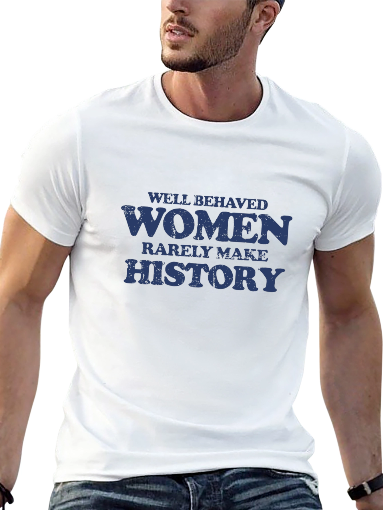 Camiseta Negra con Frase Well Behaved Women History