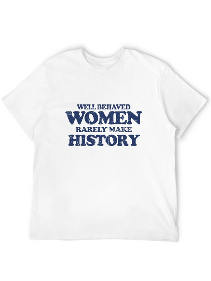 Camiseta Negra con Frase Well Behaved Women History