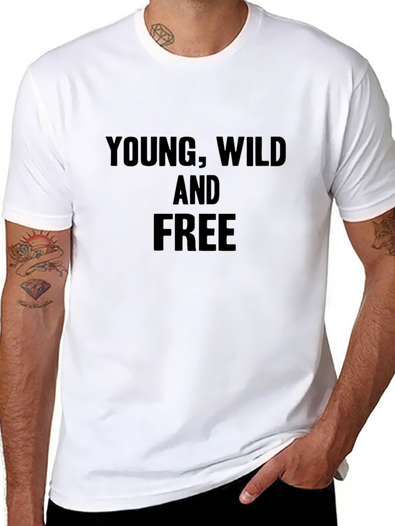 Camiseta Negra Young Wild and Free
