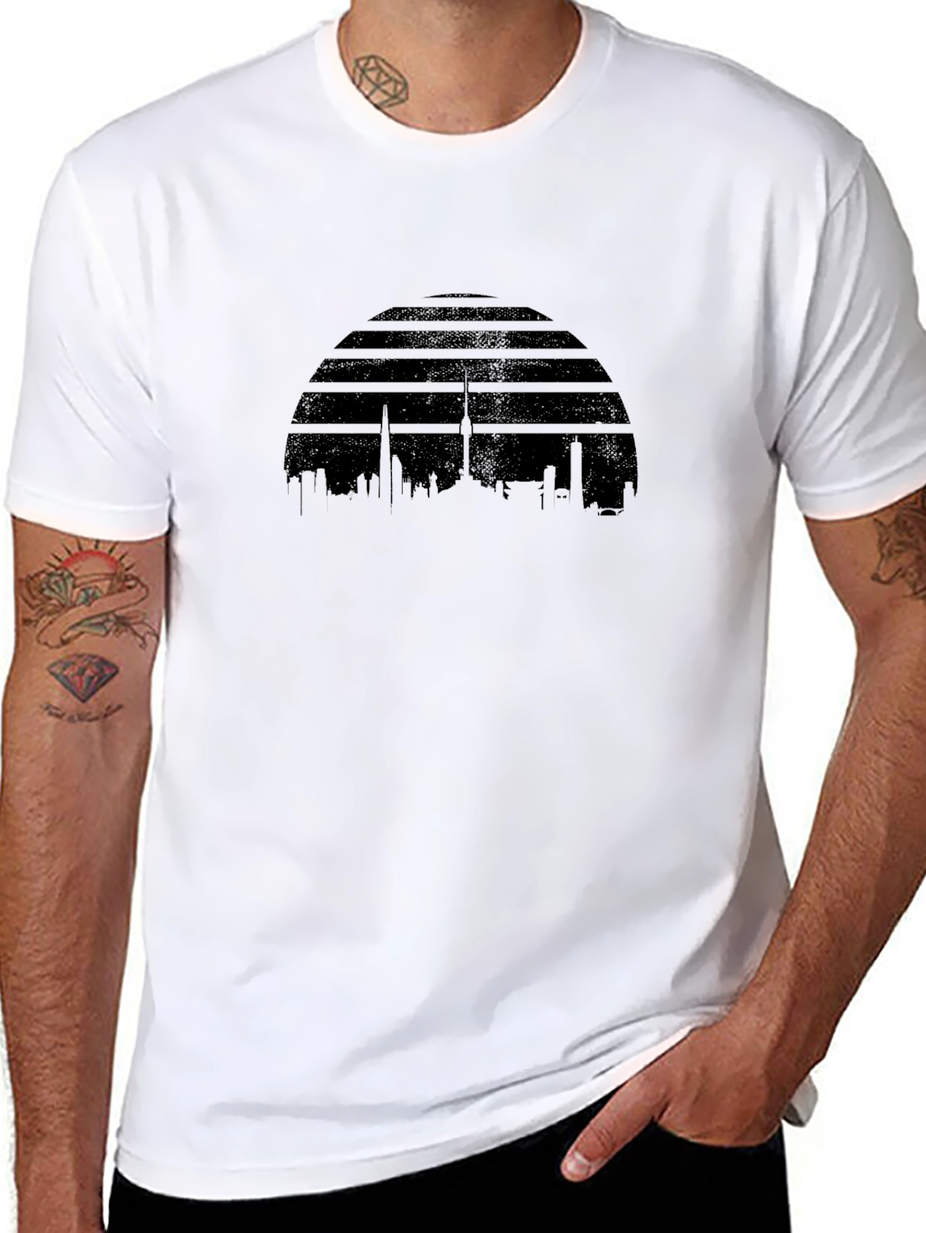 Camiseta Negra con Diseño de Horizonte Urbano Retro