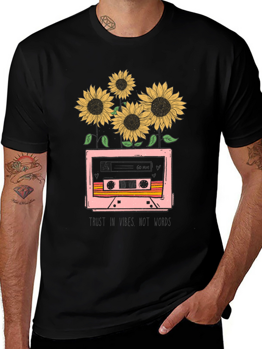 Camiseta Negra con Diseño Retro de Cassette y Girasoles