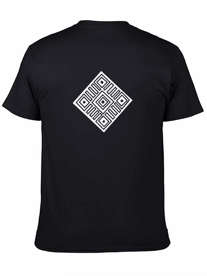 Camiseta Negra Hombre Diseño Geométrico Blanco