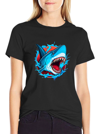 Camiseta Negra con Diseño de Tiburón Atractivo