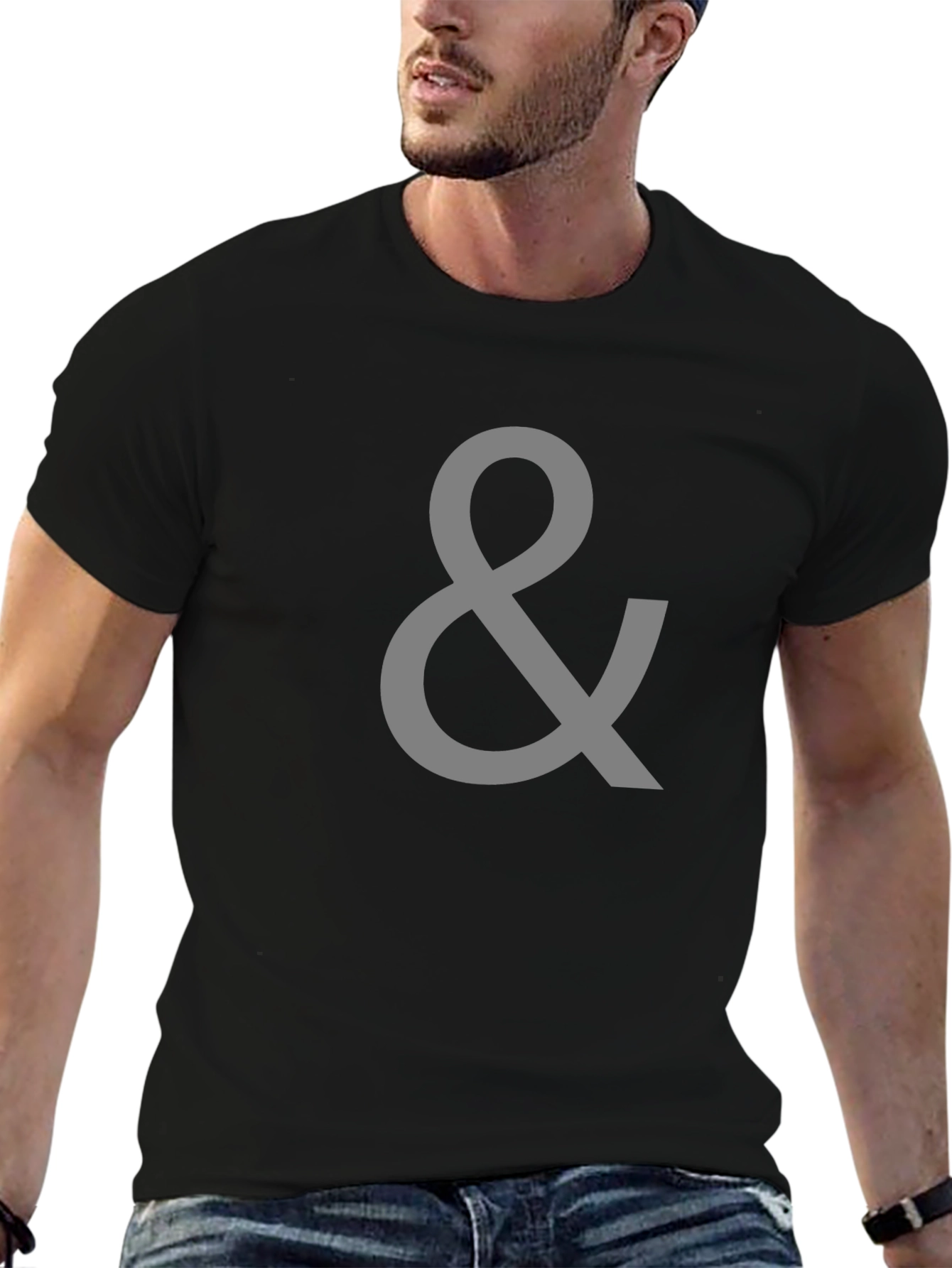 Camiseta Negra con Símbolo &