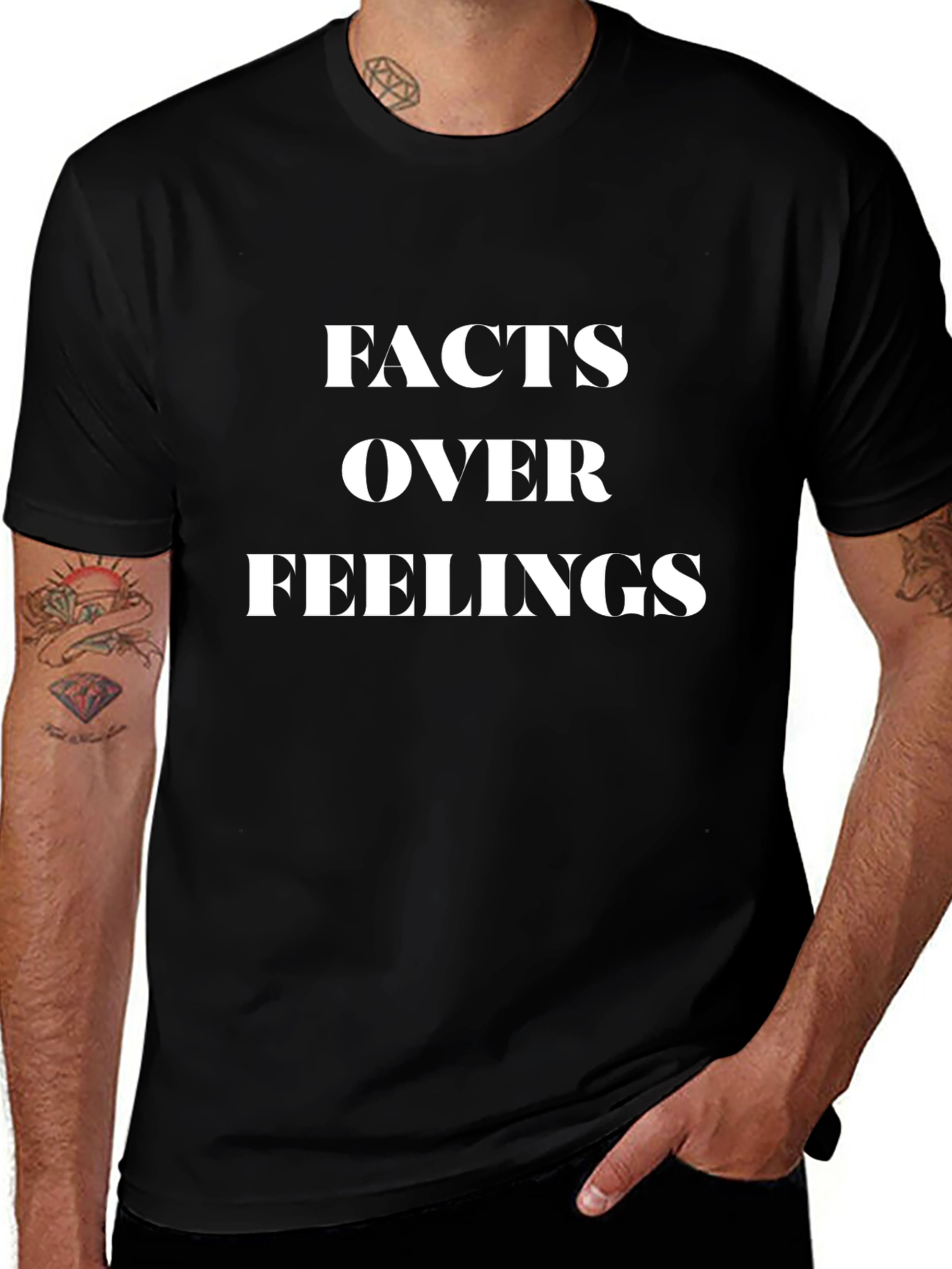 Camiseta Negra con Mensaje Facts Over Feelings