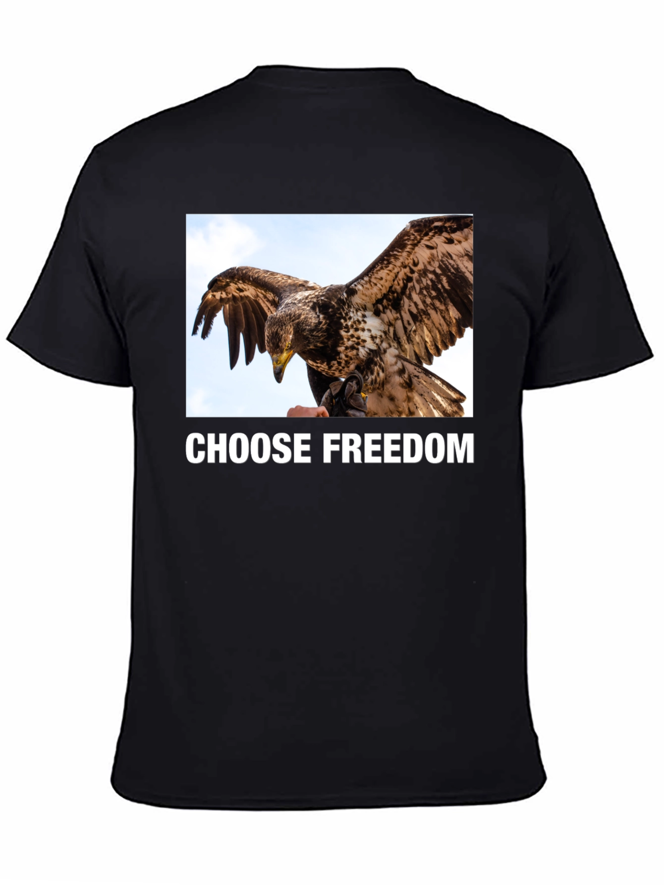 Camiseta Negra Libertad Águila