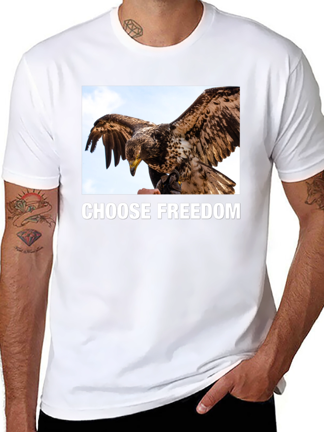 Camiseta Negra Libertad Águila