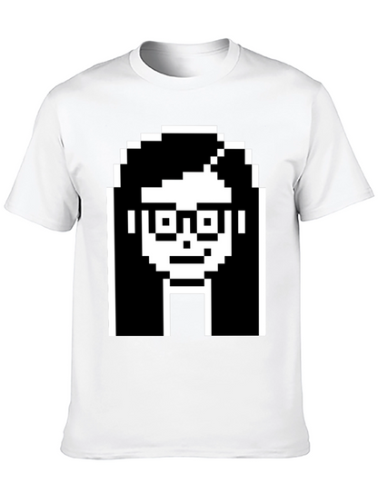 Camiseta Negra con Diseño Pixelado de Cara