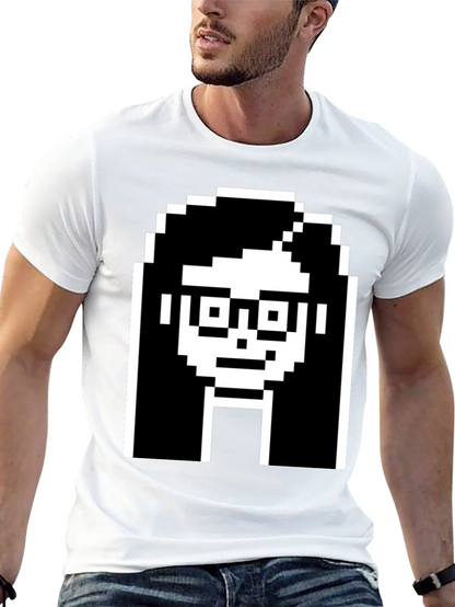 Camiseta Negra con Diseño Pixelado de Cara
