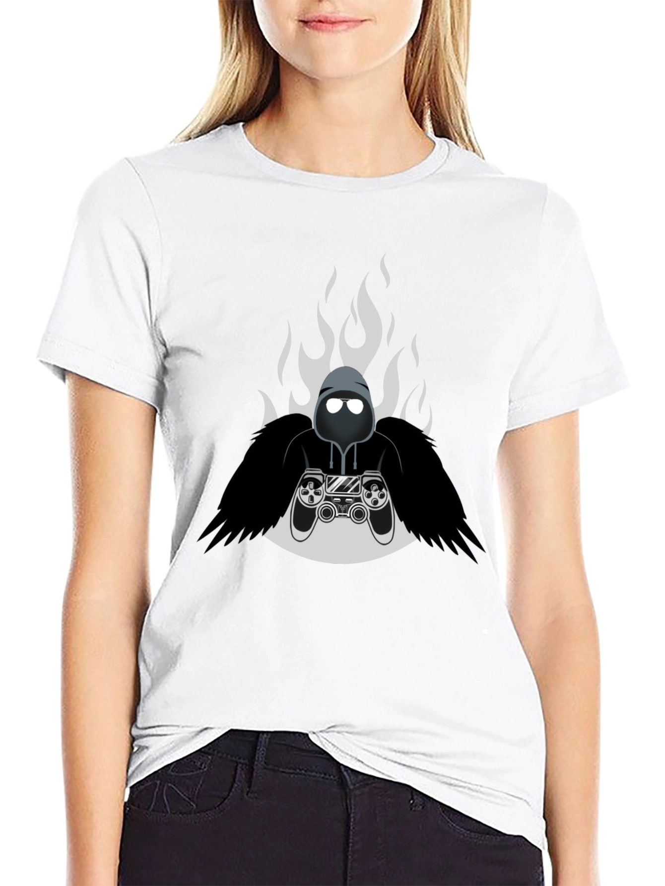 Camiseta Negra Gamer con Diseño de Fuego