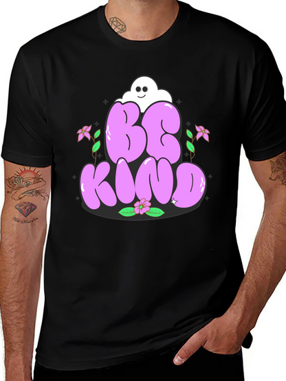 Camiseta Negra Be Kind con Diseño Floral