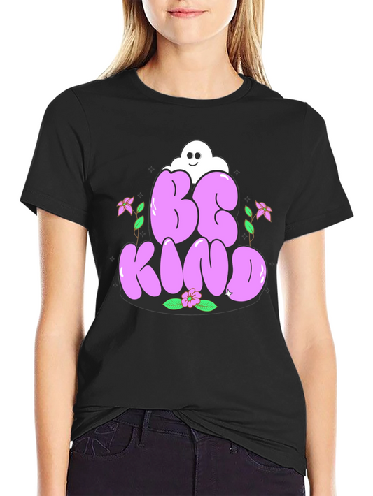 Camiseta Negra Be Kind con Diseño Floral
