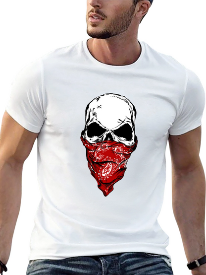 Camiseta Negra con Calavera y Pañuelo Rojo