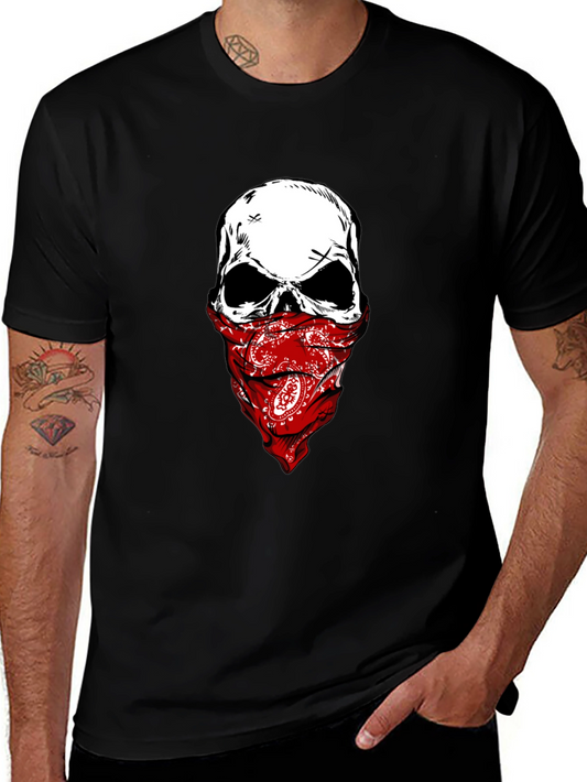 Camiseta Negra con Calavera y Pañuelo Rojo