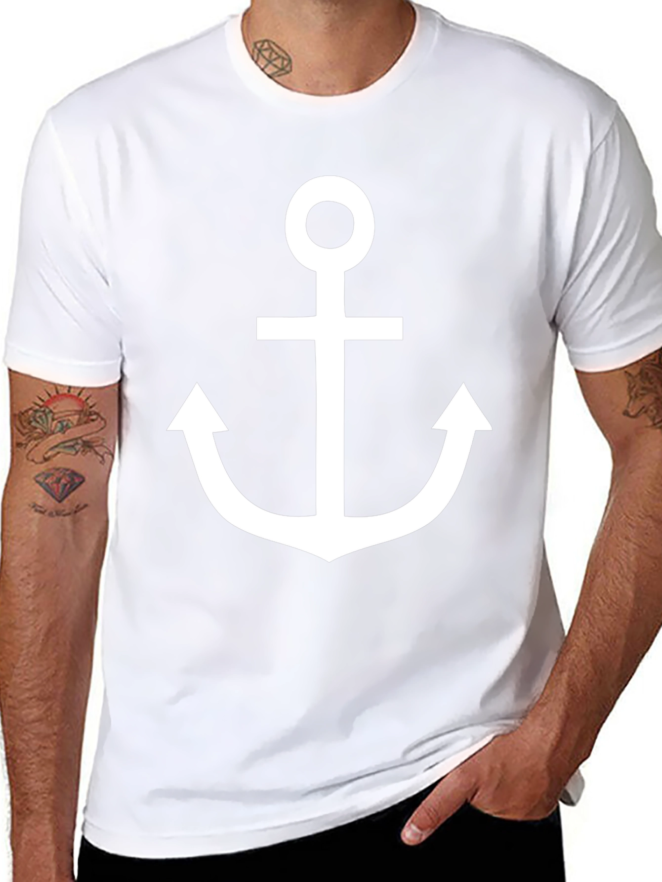 Camiseta Negra con Ancla Blanca Estilo Náutico