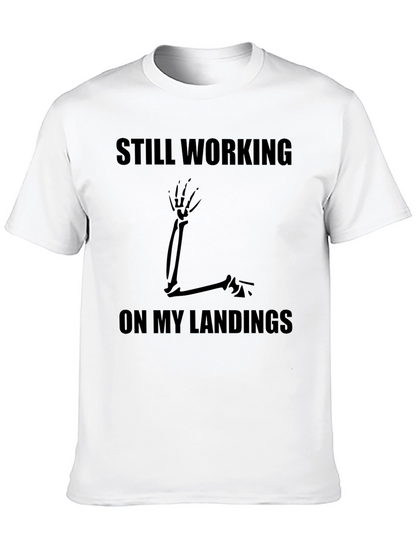 Camiseta Negra Humor Huesos: Aterrizajes Pendientes