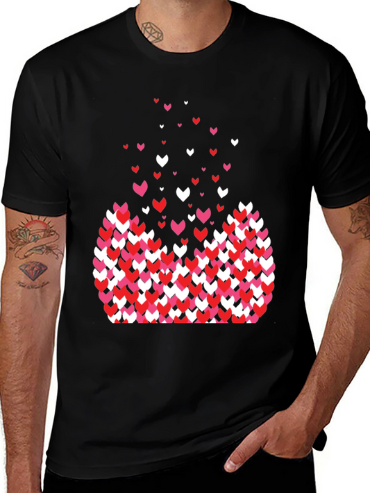 Camiseta Negra con Diseño de Corazones Romántico