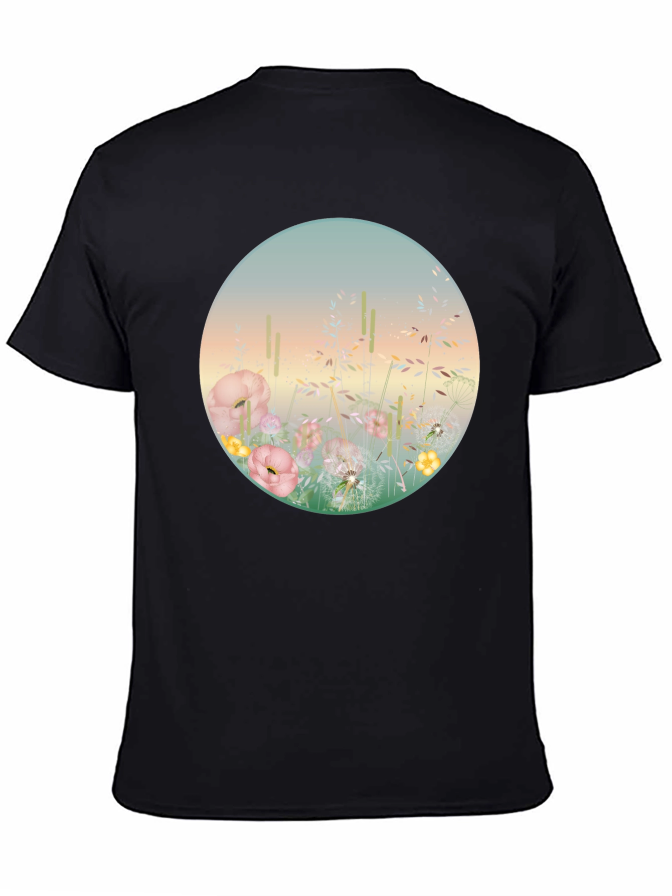 Camiseta Negra con Diseño Floral Circular