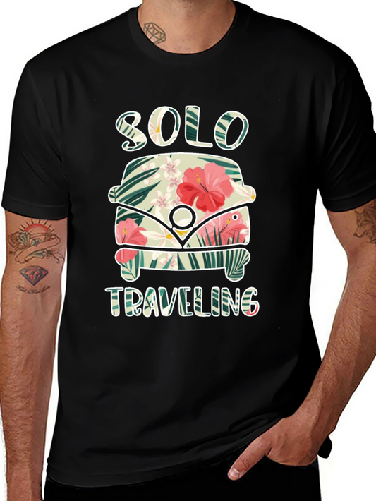 Camiseta Negra de Viaje en Solitario con Diseño Floral