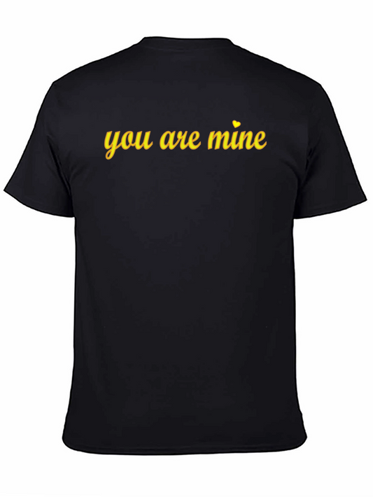 Camiseta Negra con Texto You are Mine