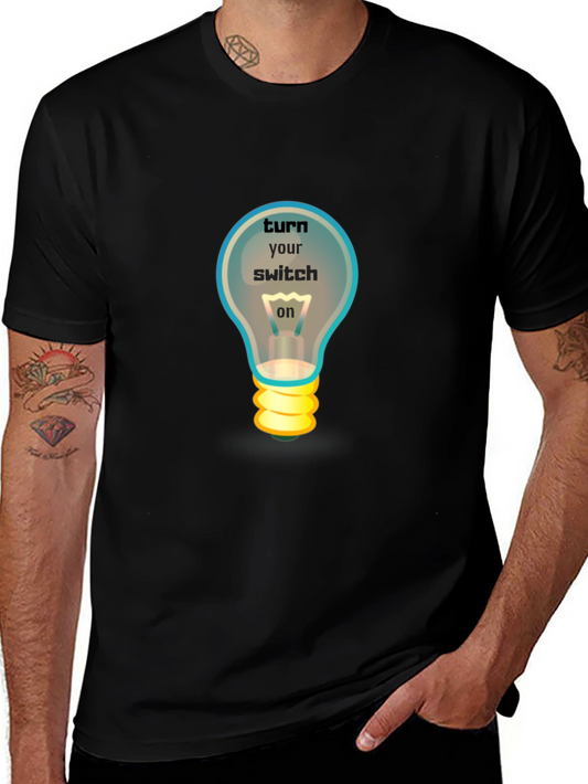 Camiseta Negra con Diseño de Bombilla Enciende tu Interruptor