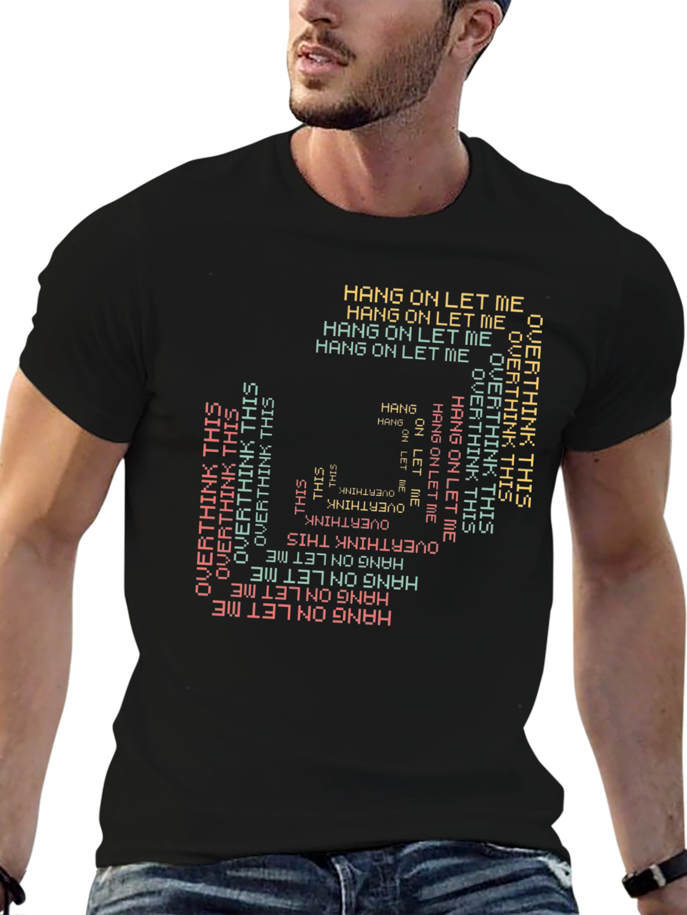 Camiseta Negra Estampada: Hang On Overthink