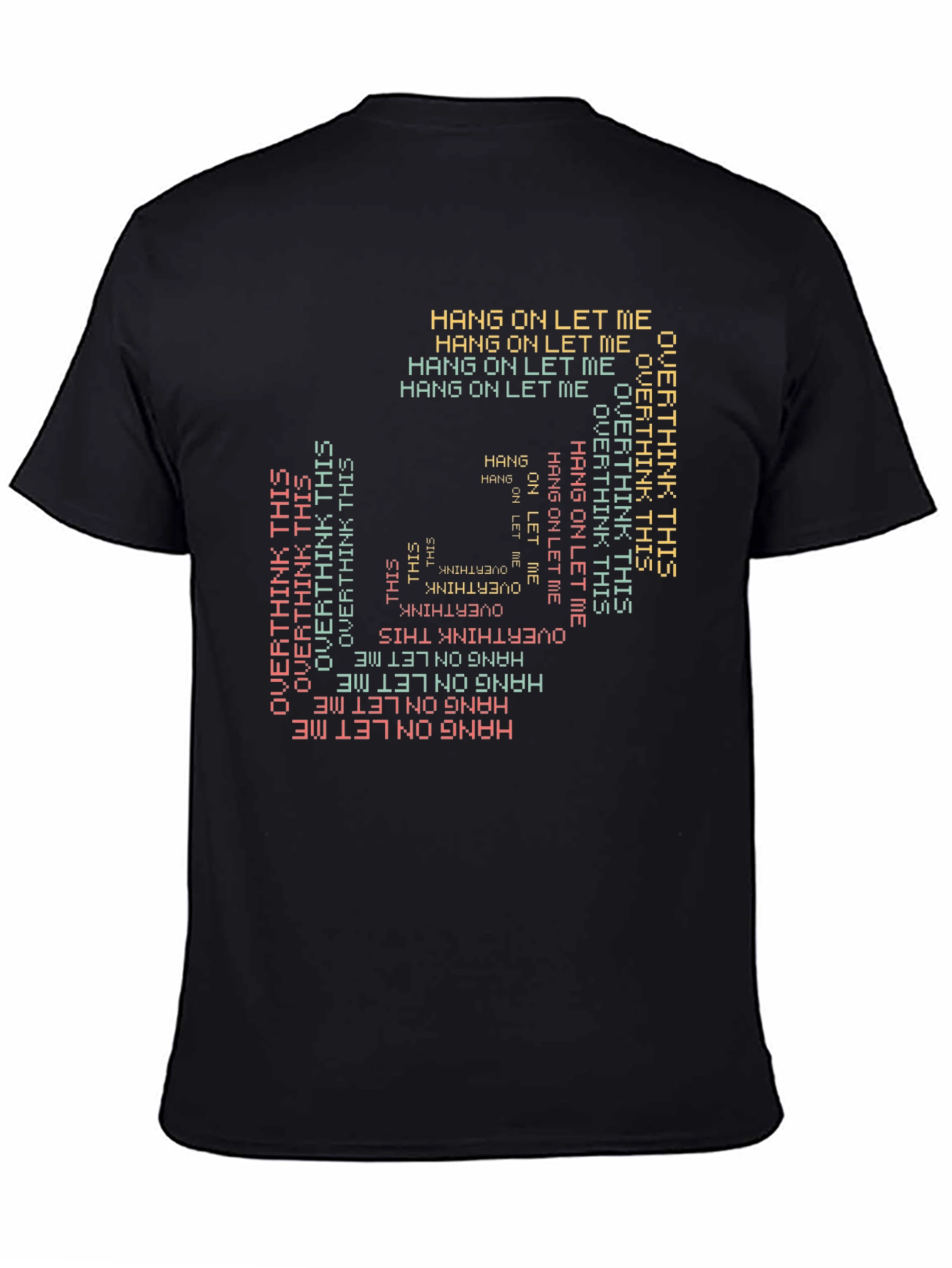 Camiseta Negra Estampada: Hang On Overthink