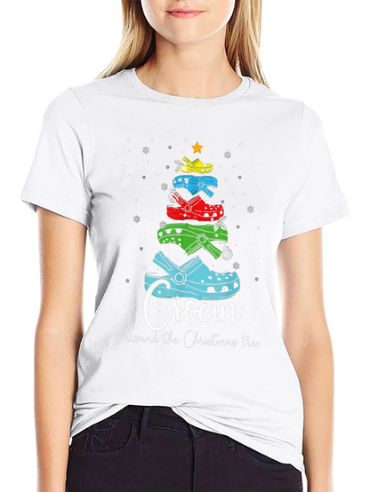 Camiseta Navideña Crocin Around the Christmas Tree