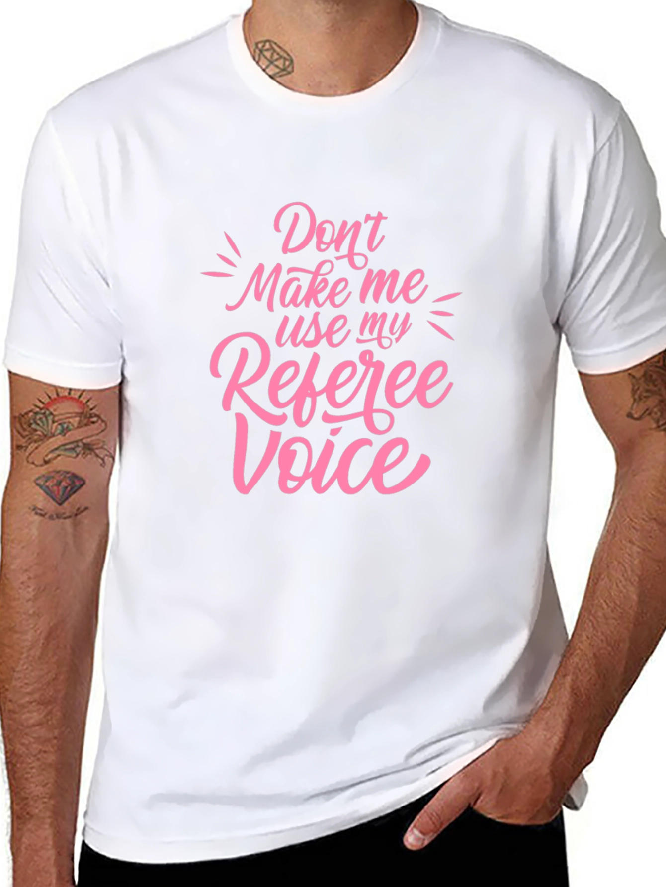 Camiseta Negra con Diseño Voz de Árbitro