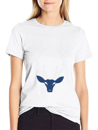 Camiseta Negra con Diseño de Ciervo Abstracto