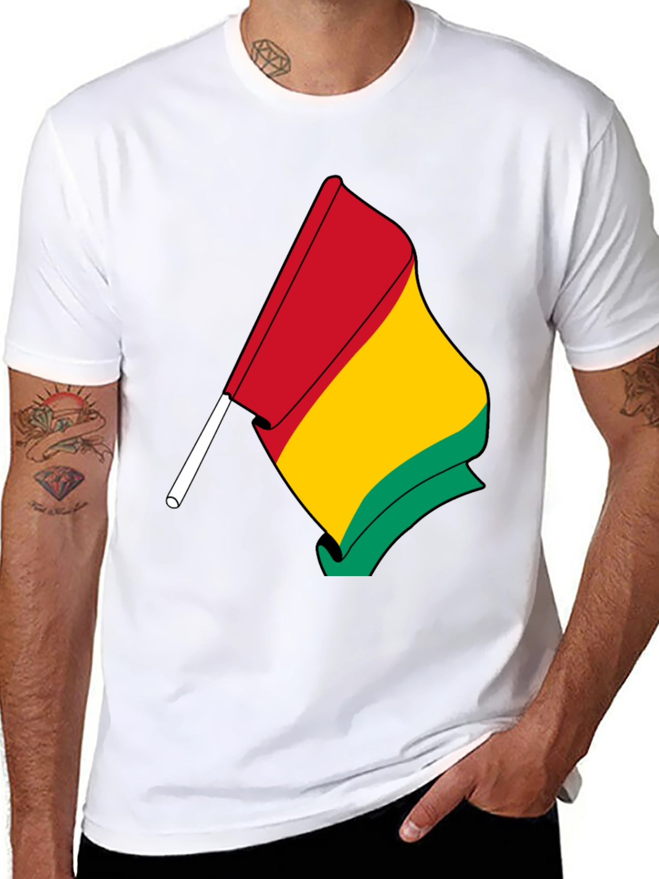 Camiseta Negra con Bandera Guinea