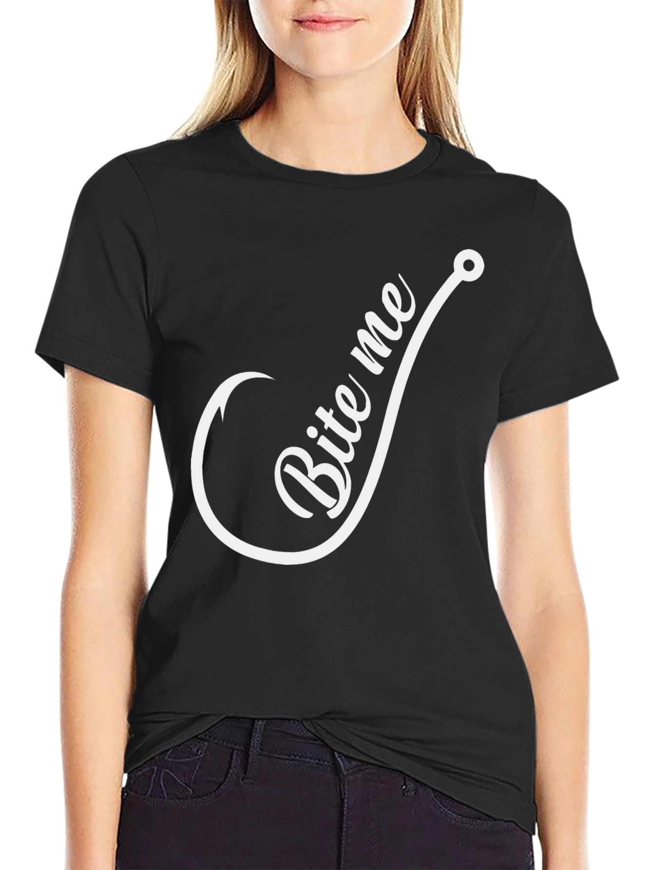 Camiseta Negra con Diseño de Anzuelo Bite Me